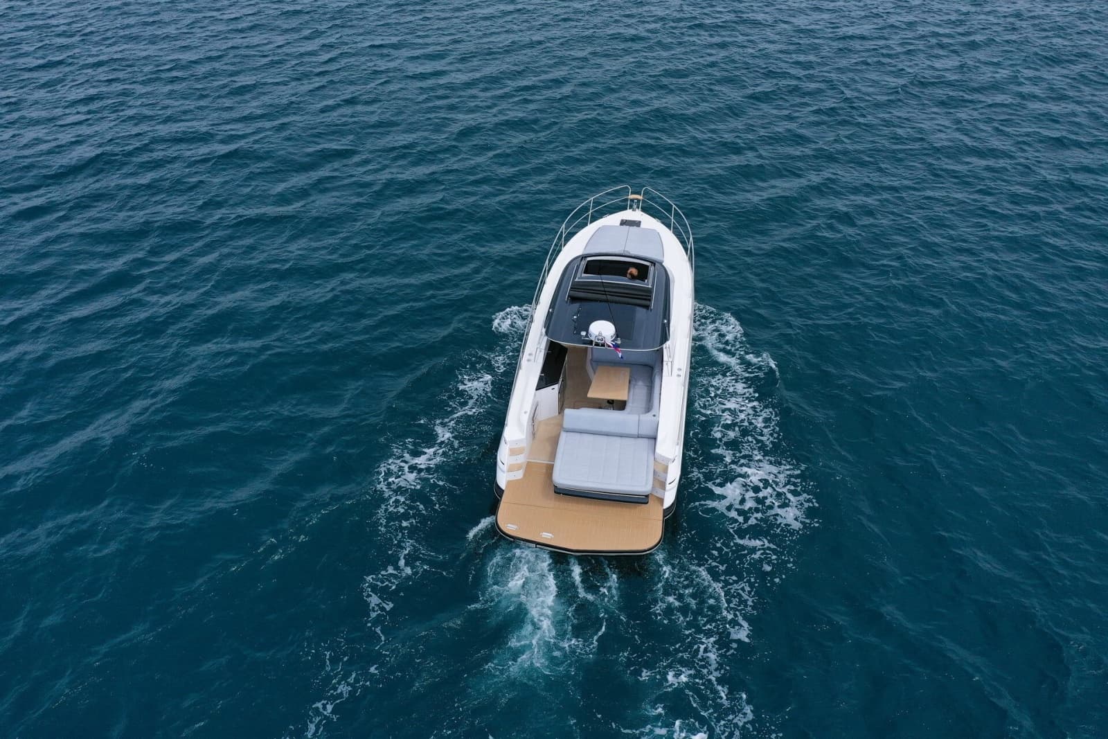 2027 Focus Motor Yachts Power