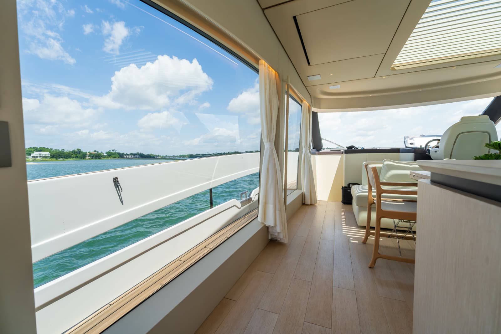 2025 Azimut Seadeck 6