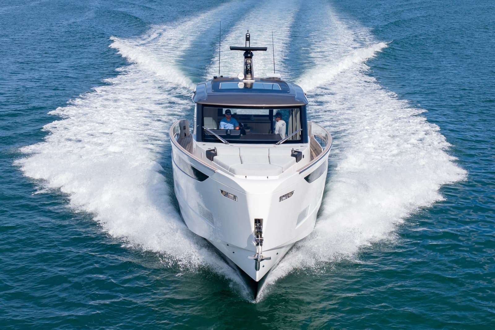 2025 Azimut Seadeck 6