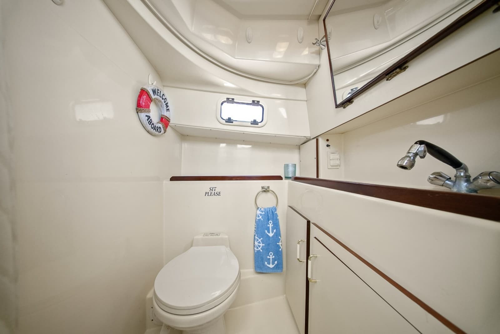 2001 Camano 31 Trawler