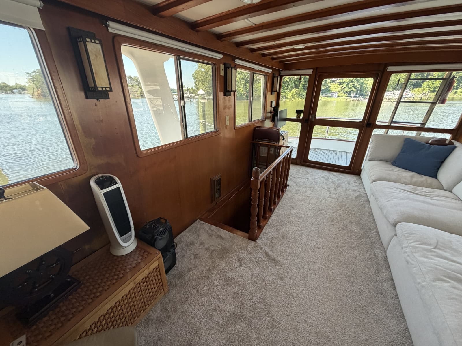 1981 Marine Trader 50