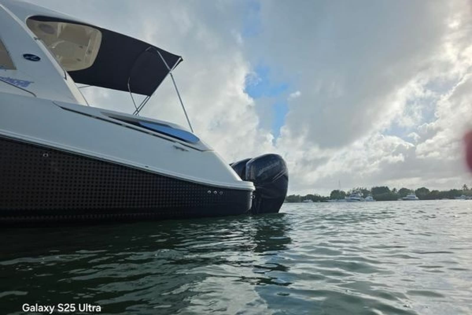 2010 Sea Ray 370 Sundancer