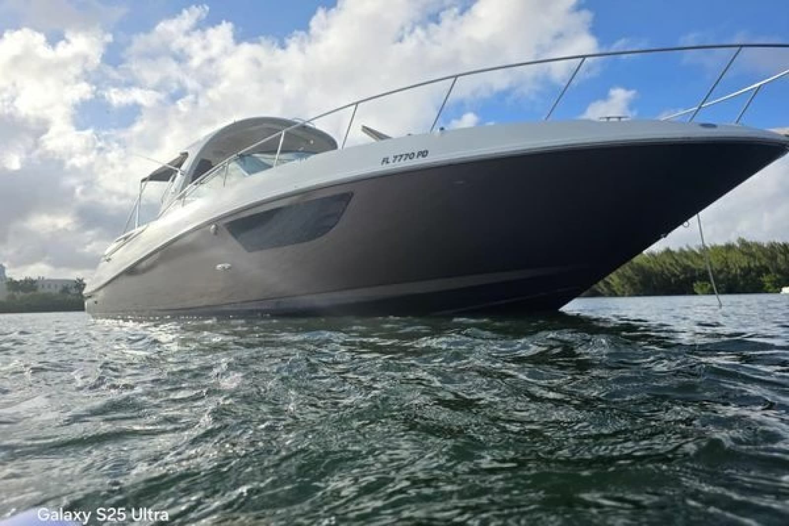 2010 Sea Ray 370 Sundancer
