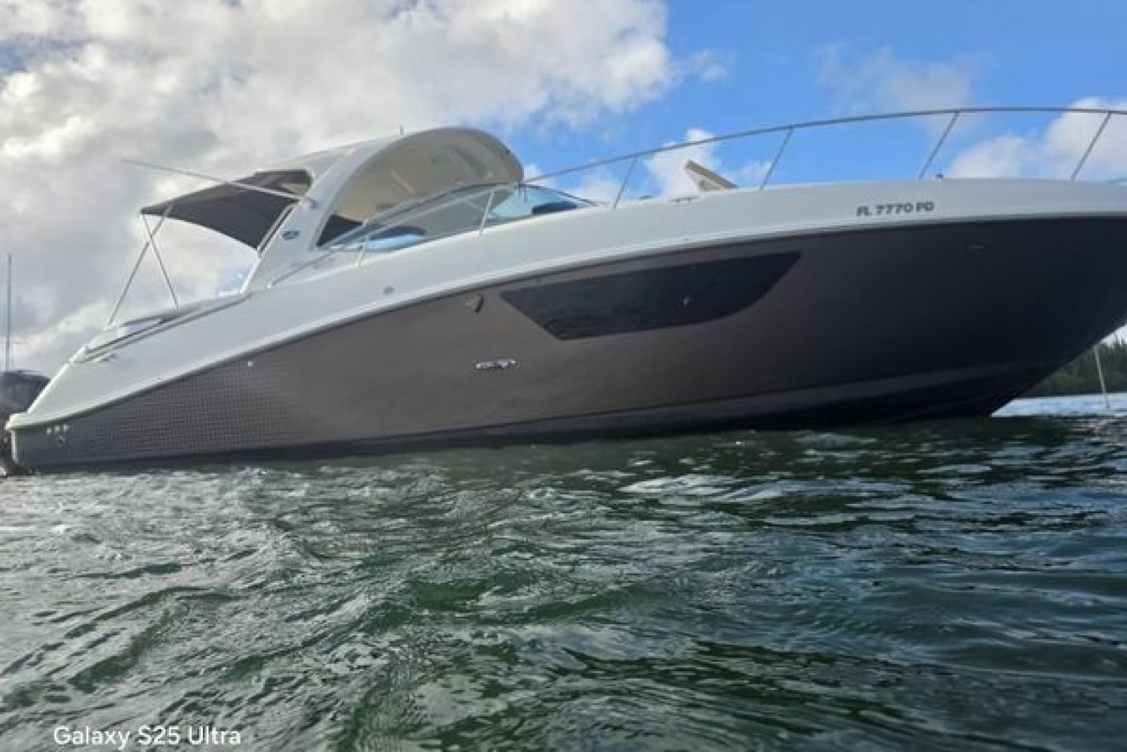 2010 Sea Ray 370 Sundancer