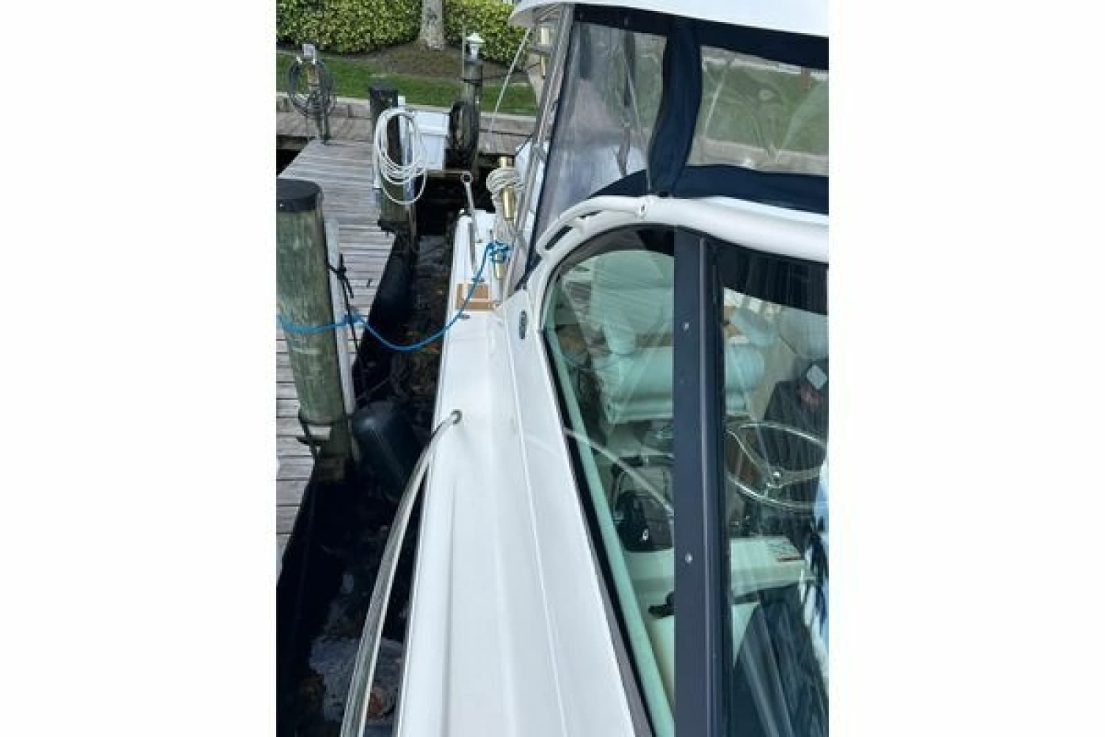 2008 Pursuit OS 335 Offshore