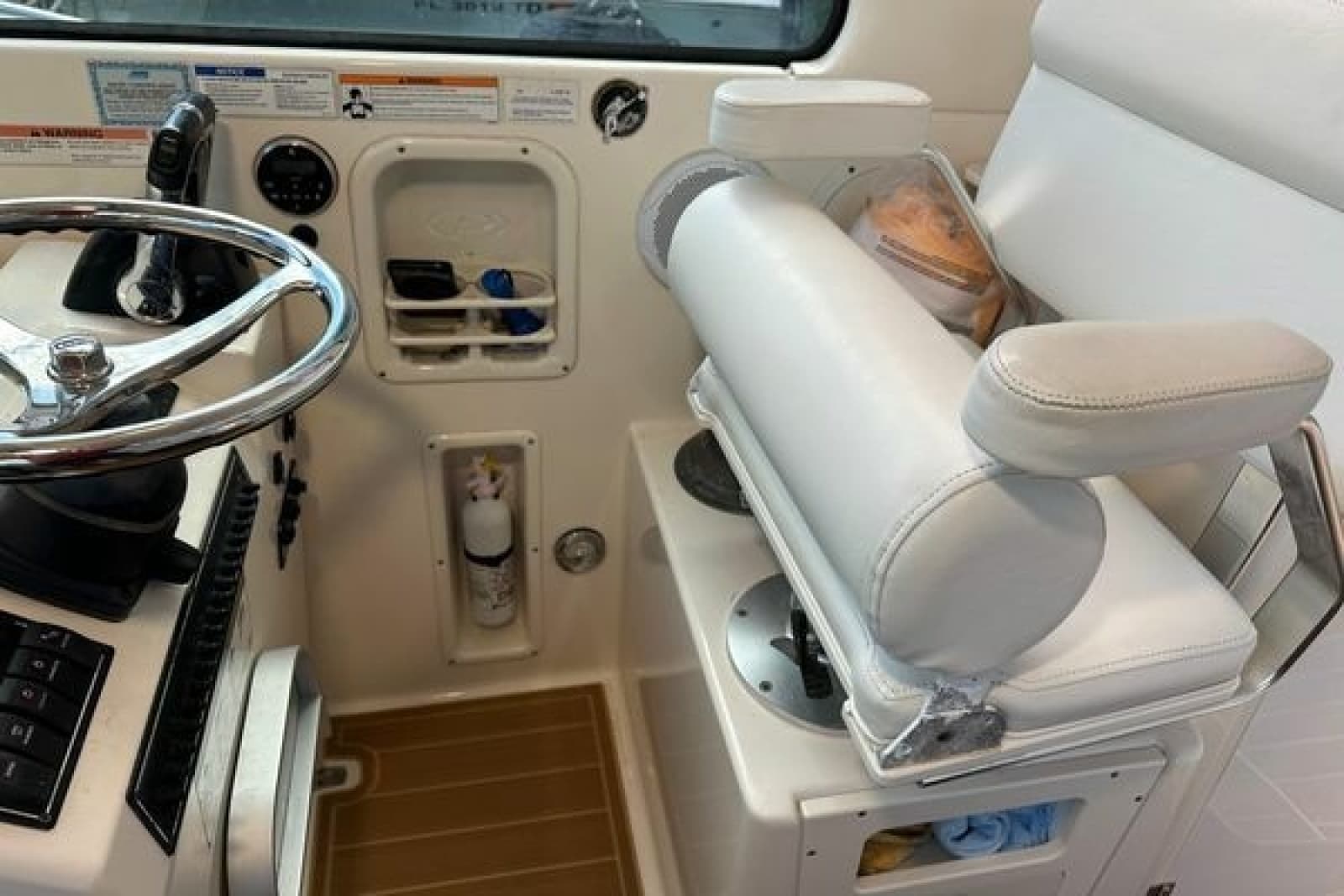 2008 Pursuit OS 335 Offshore