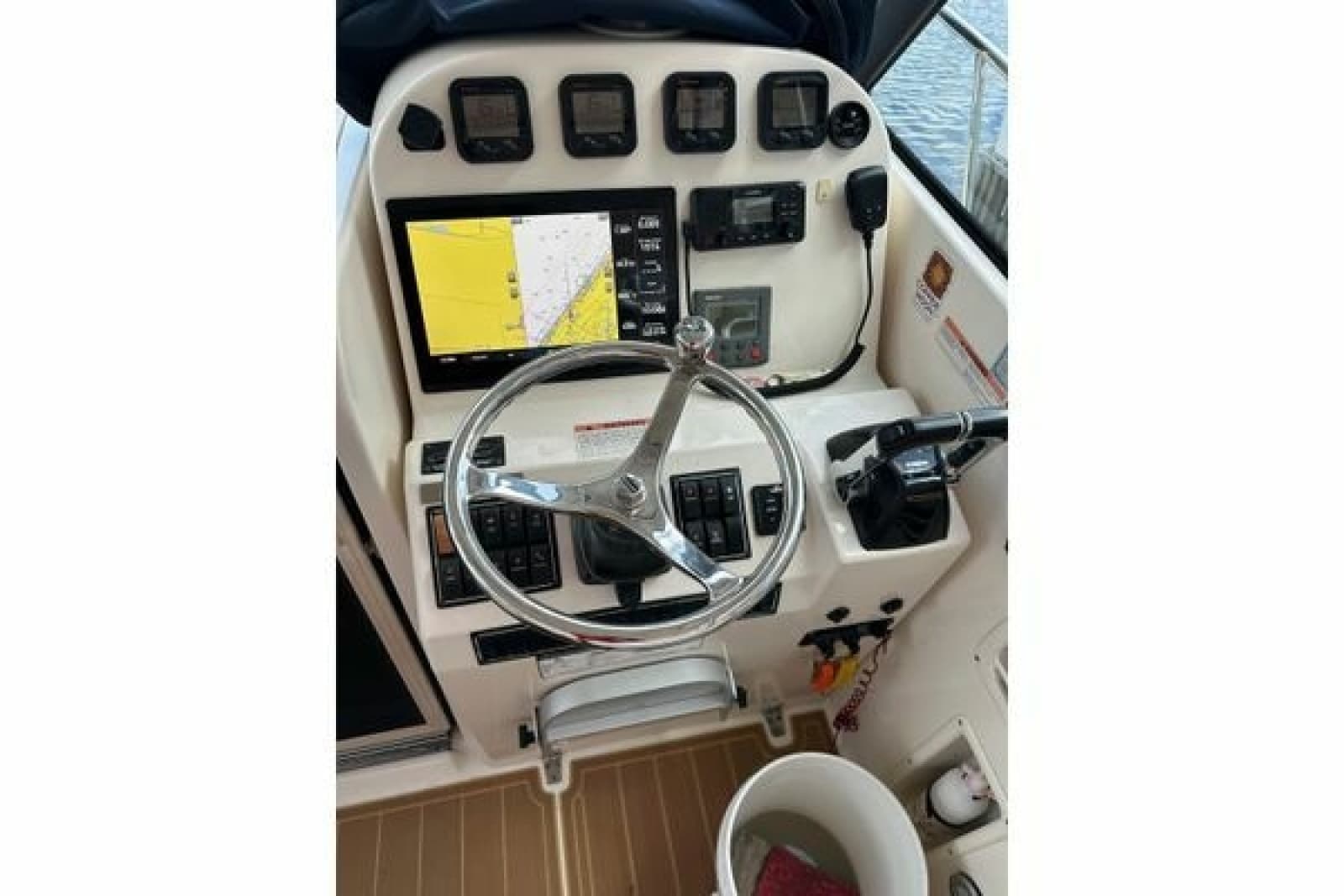 2008 Pursuit OS 335 Offshore