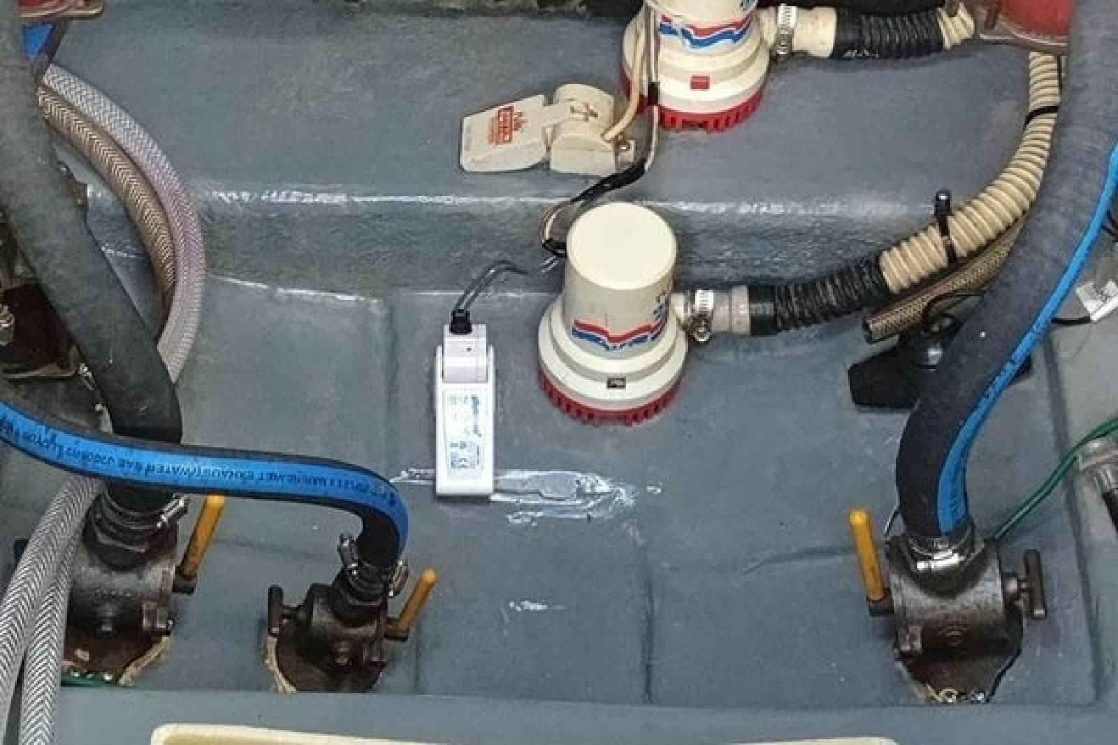1988 Sea Ray 460 Sundancer
