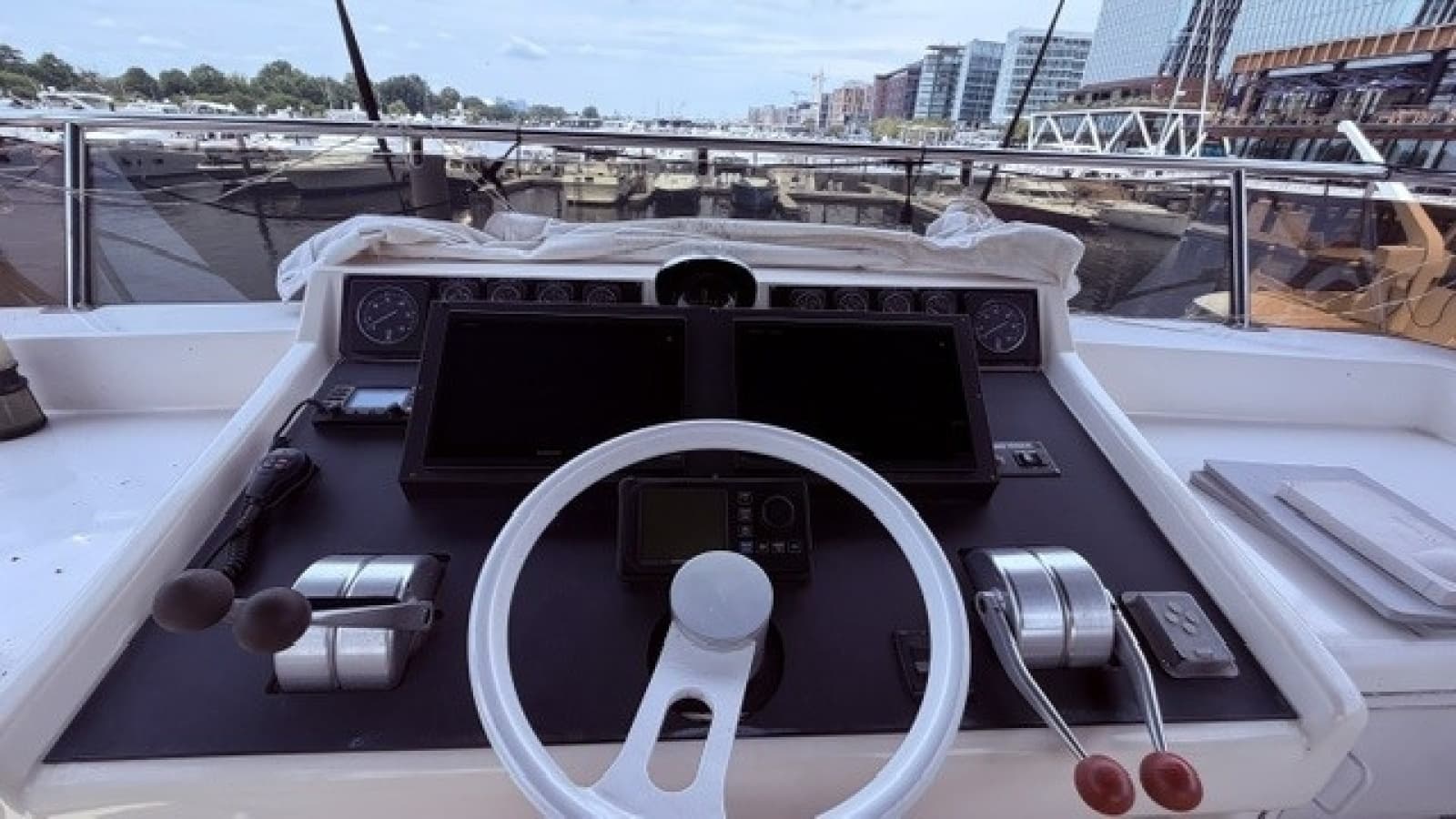 1990 Viking 55 Motor Yacht
