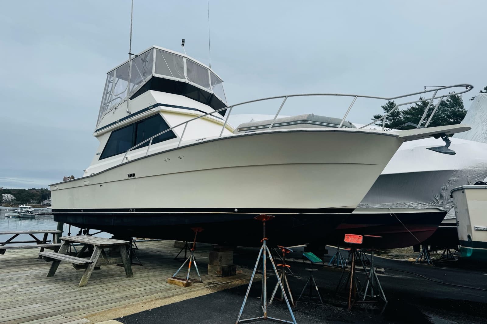 1992 Viking 35 Convertible