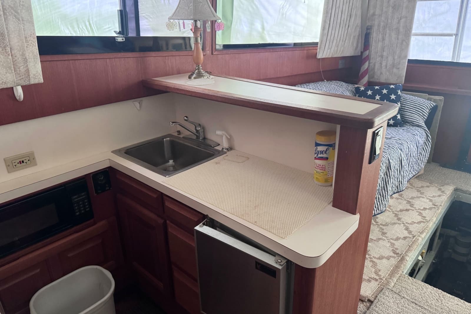 1992 Viking 35 Convertible