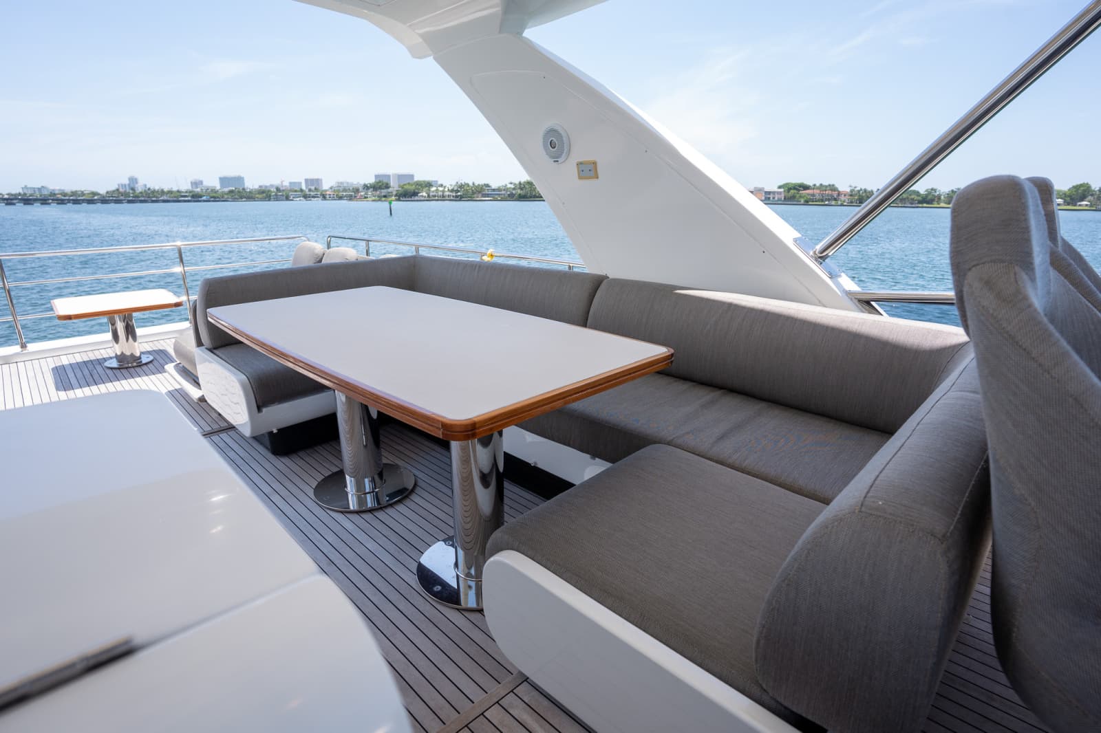 2018 Azimut 60 Flybridge
