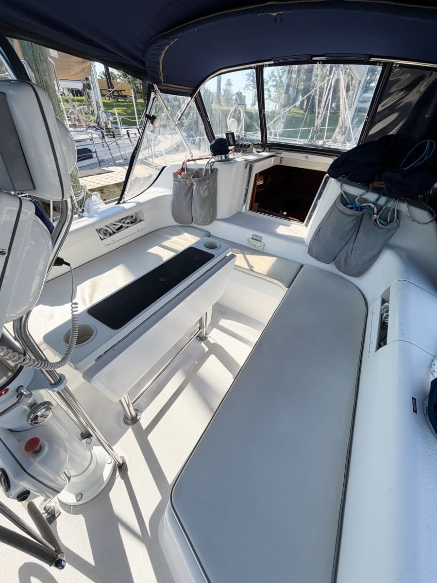 2000 Catalina 380