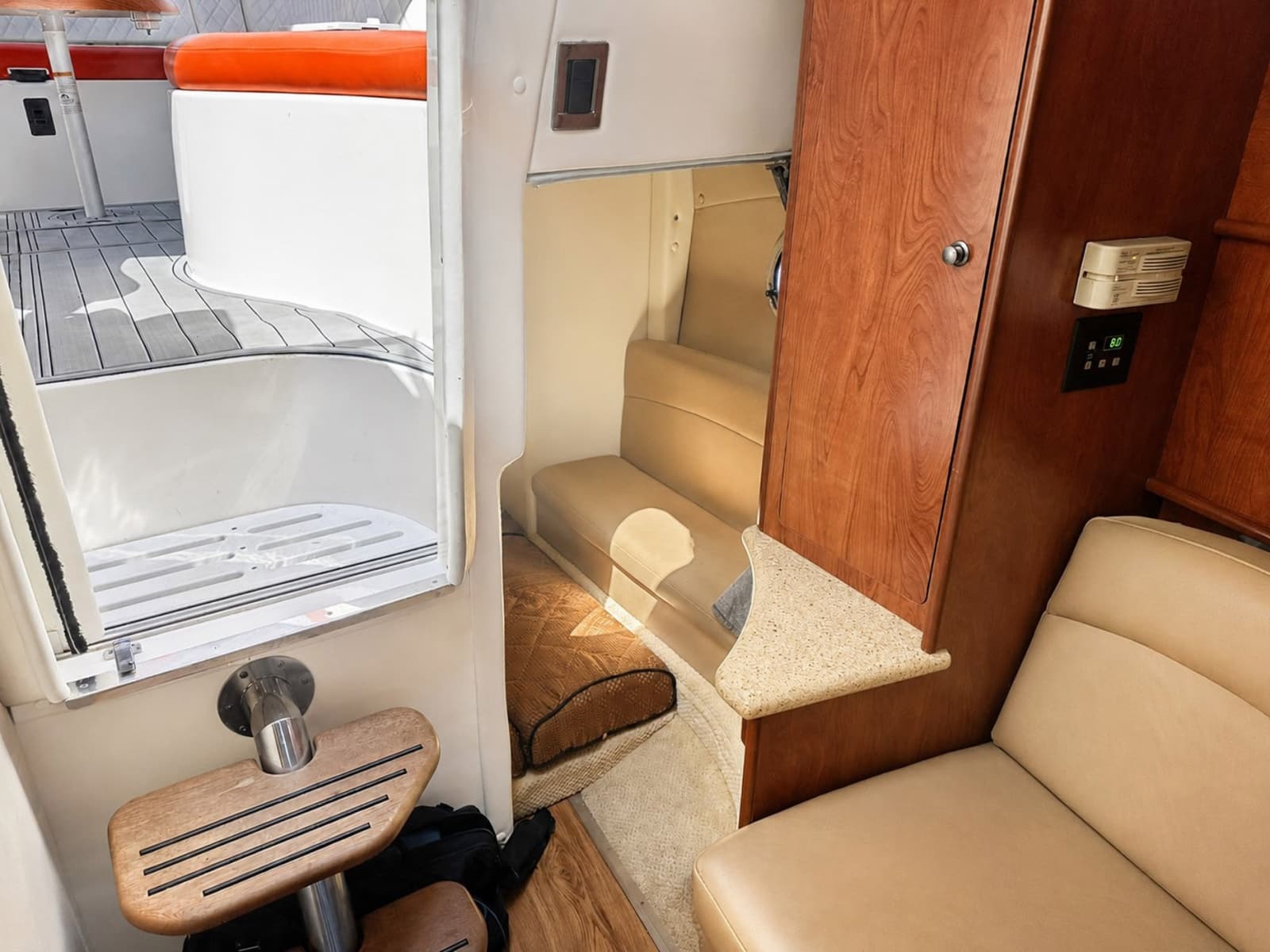 2012 Rinker 310 Express Cruiser
