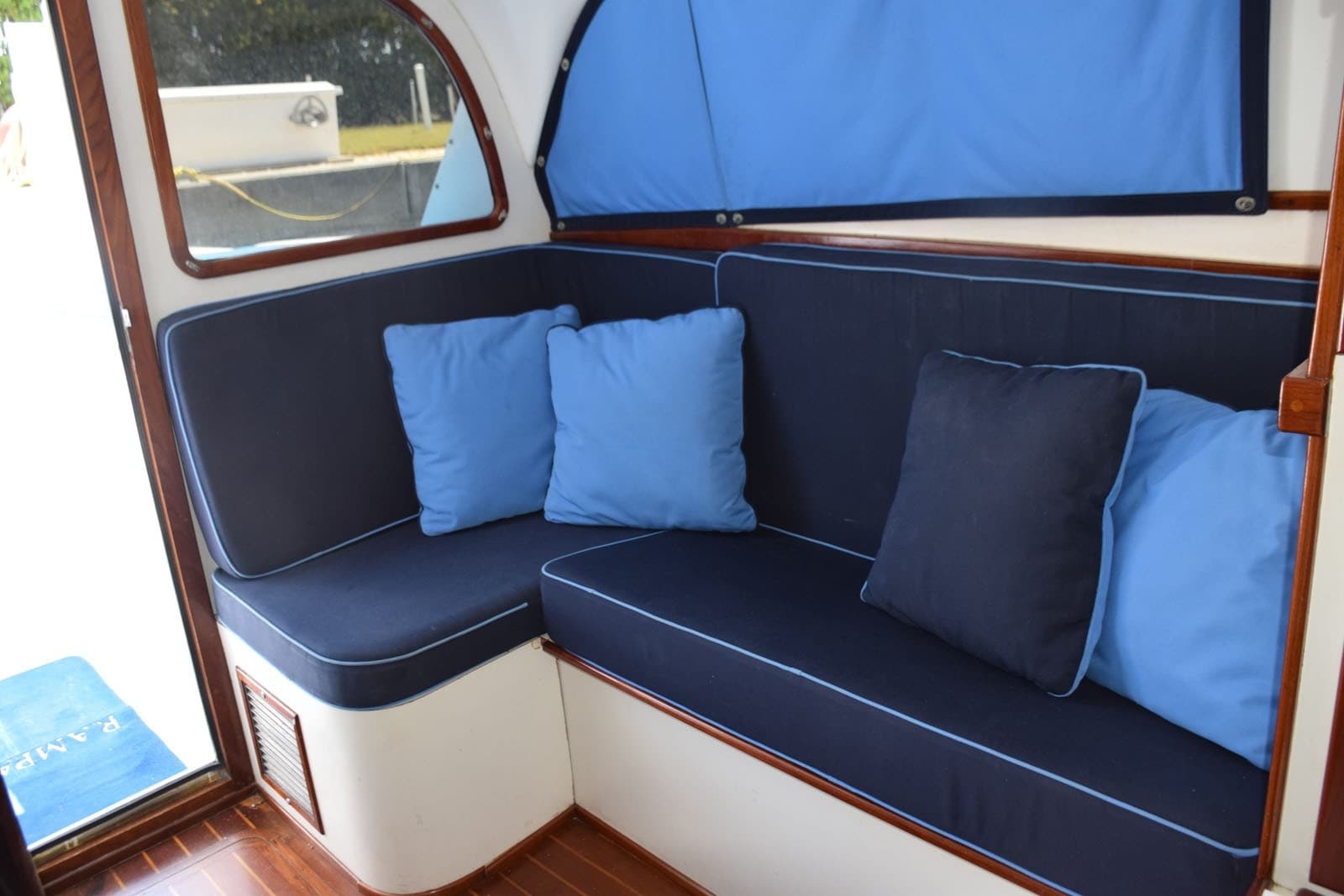 Portside L Shape Settee