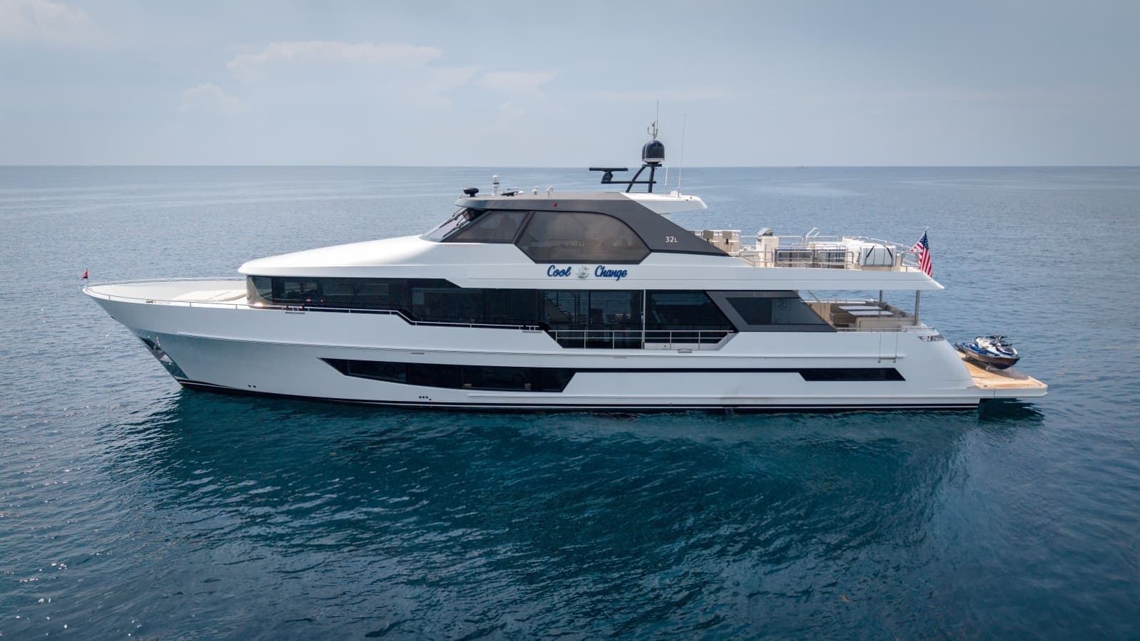 2025 Ocean Alexander 32L