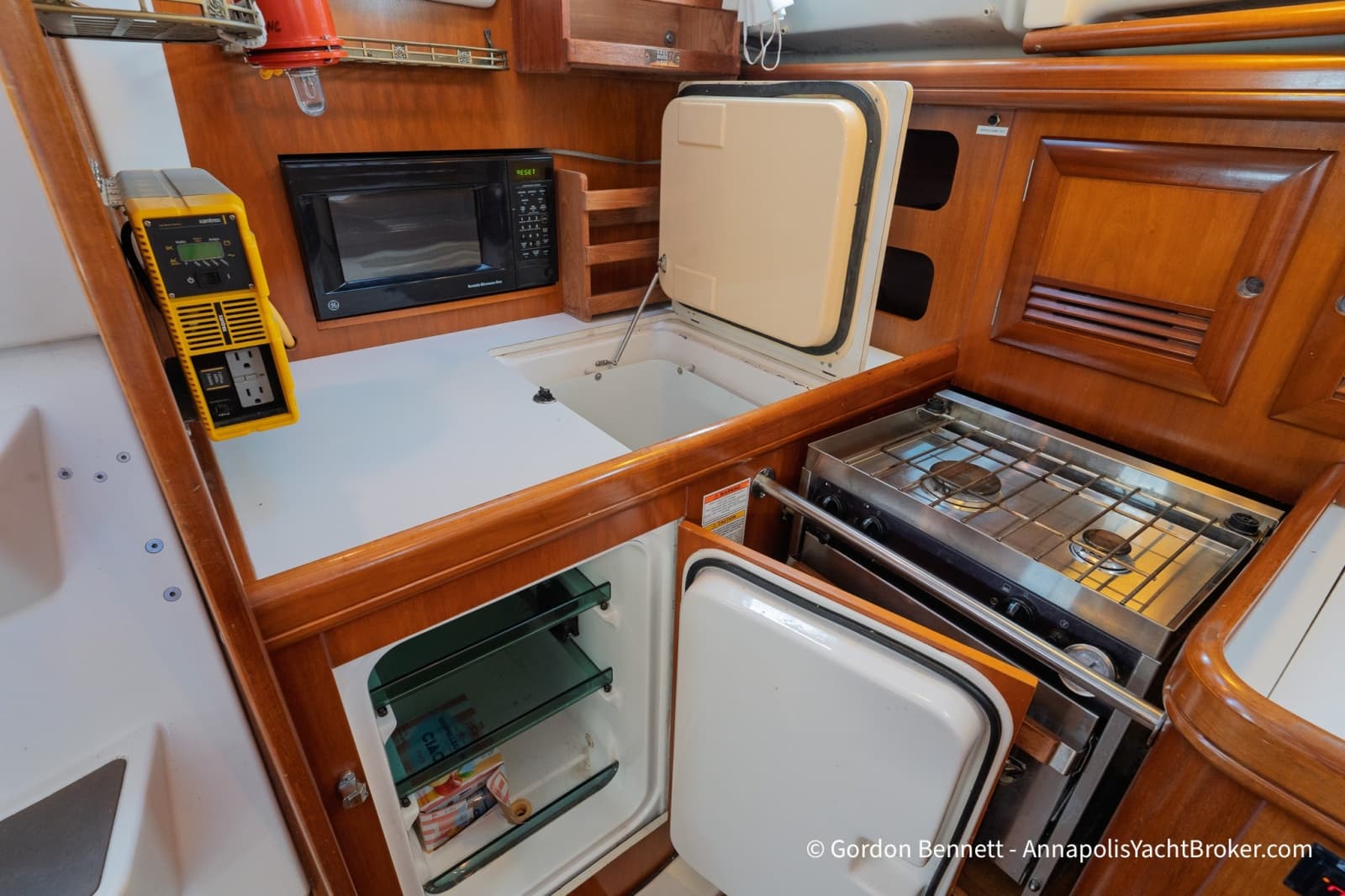 2001 Beneteau Oceanis 361