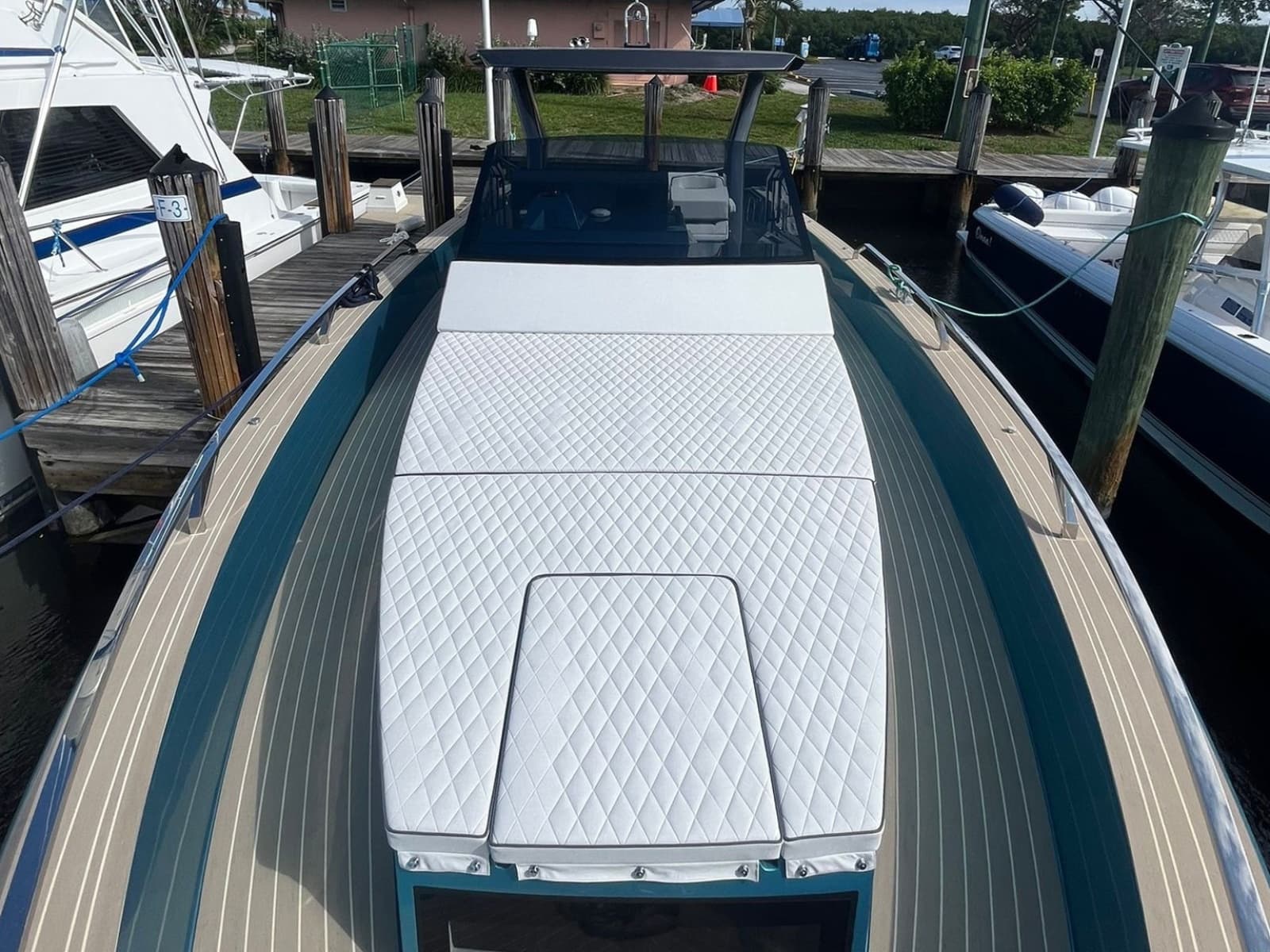 2027 Fiart Seawalker