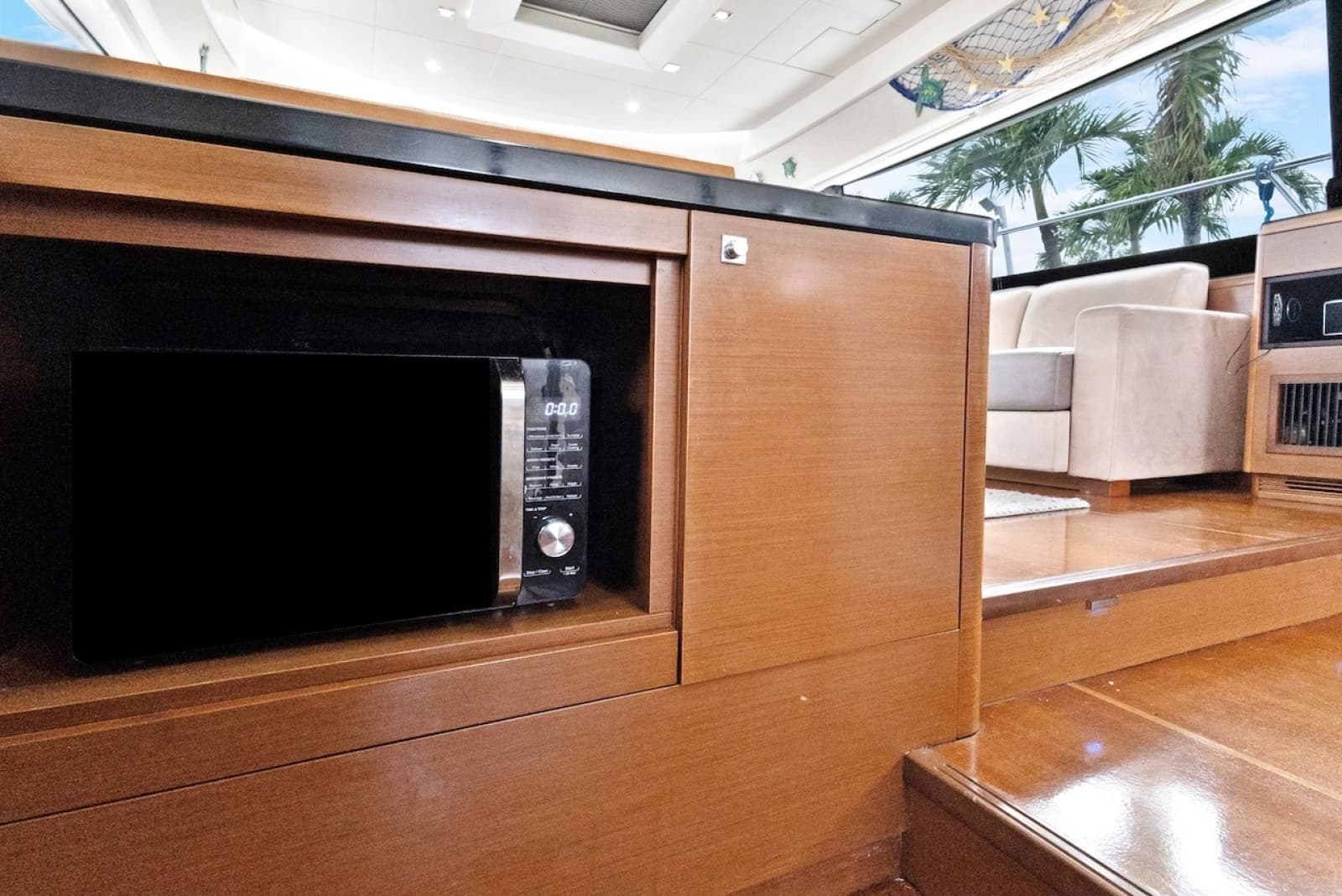 2011 Prestige 60