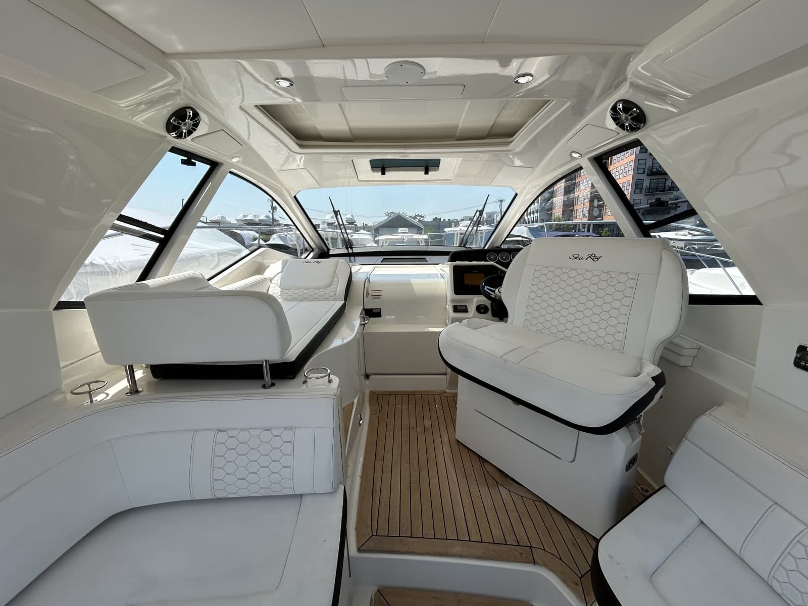 2019 Sea Ray 
