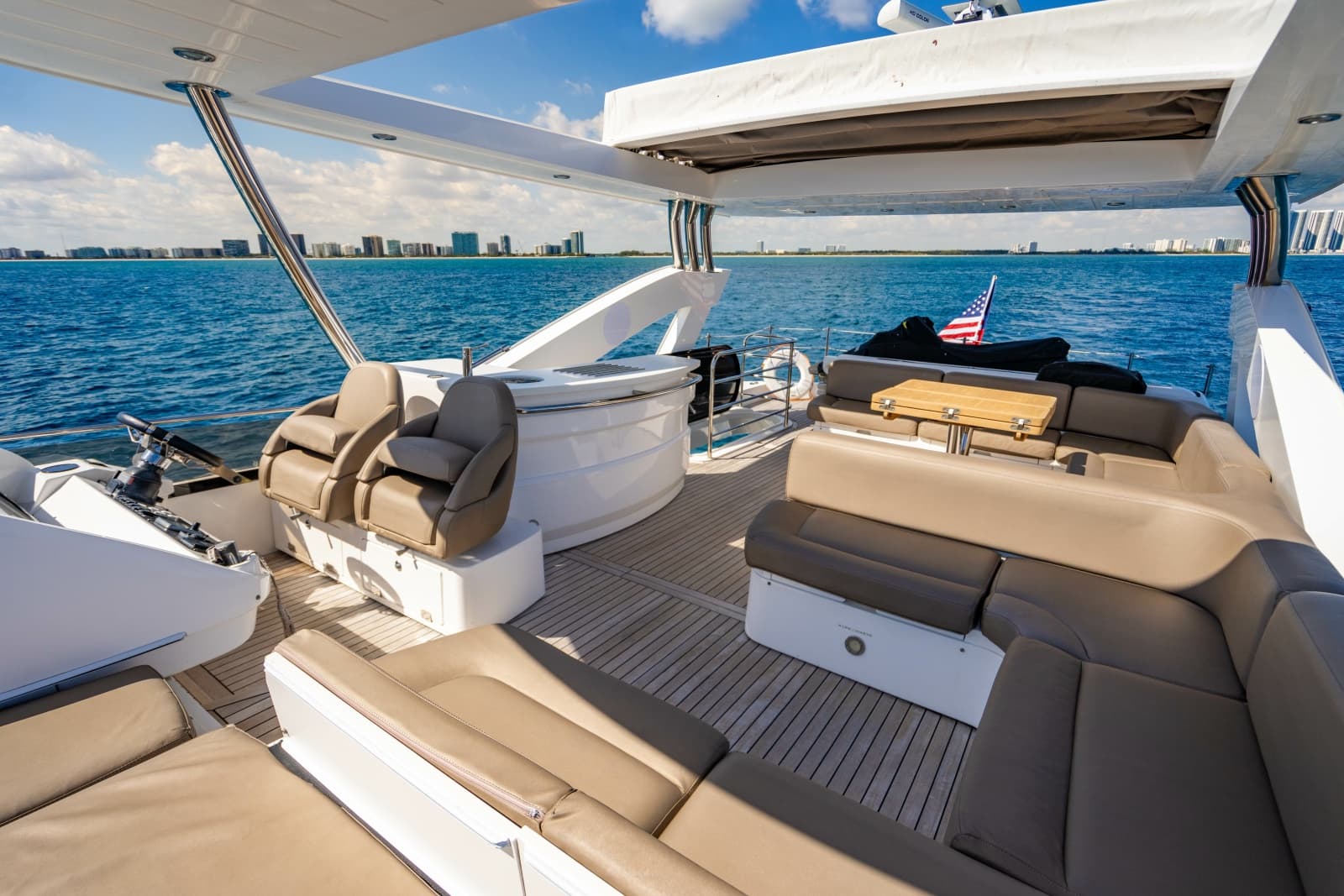 2014 Sunseeker Manhattan 73