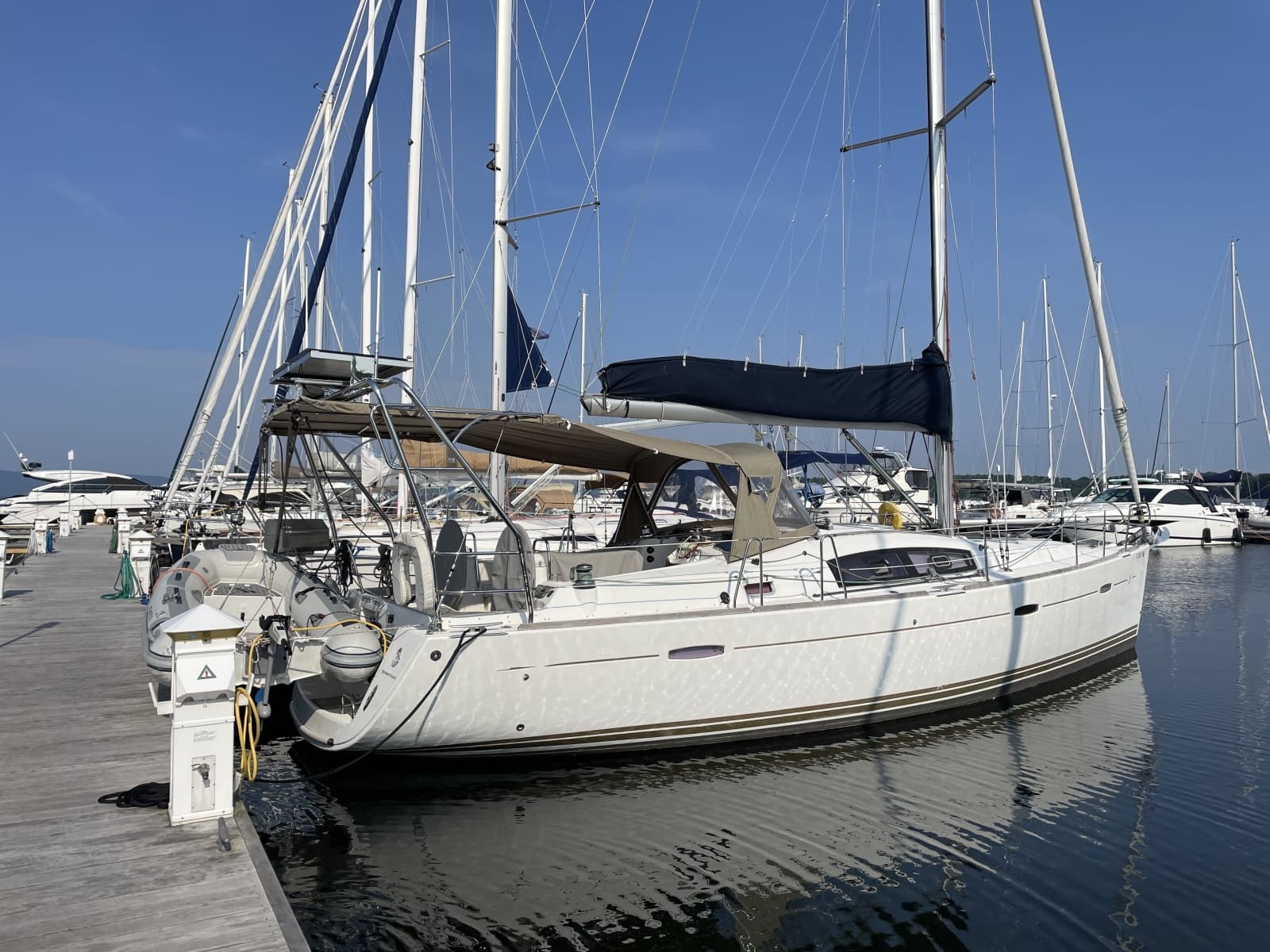2010 Beneteau 