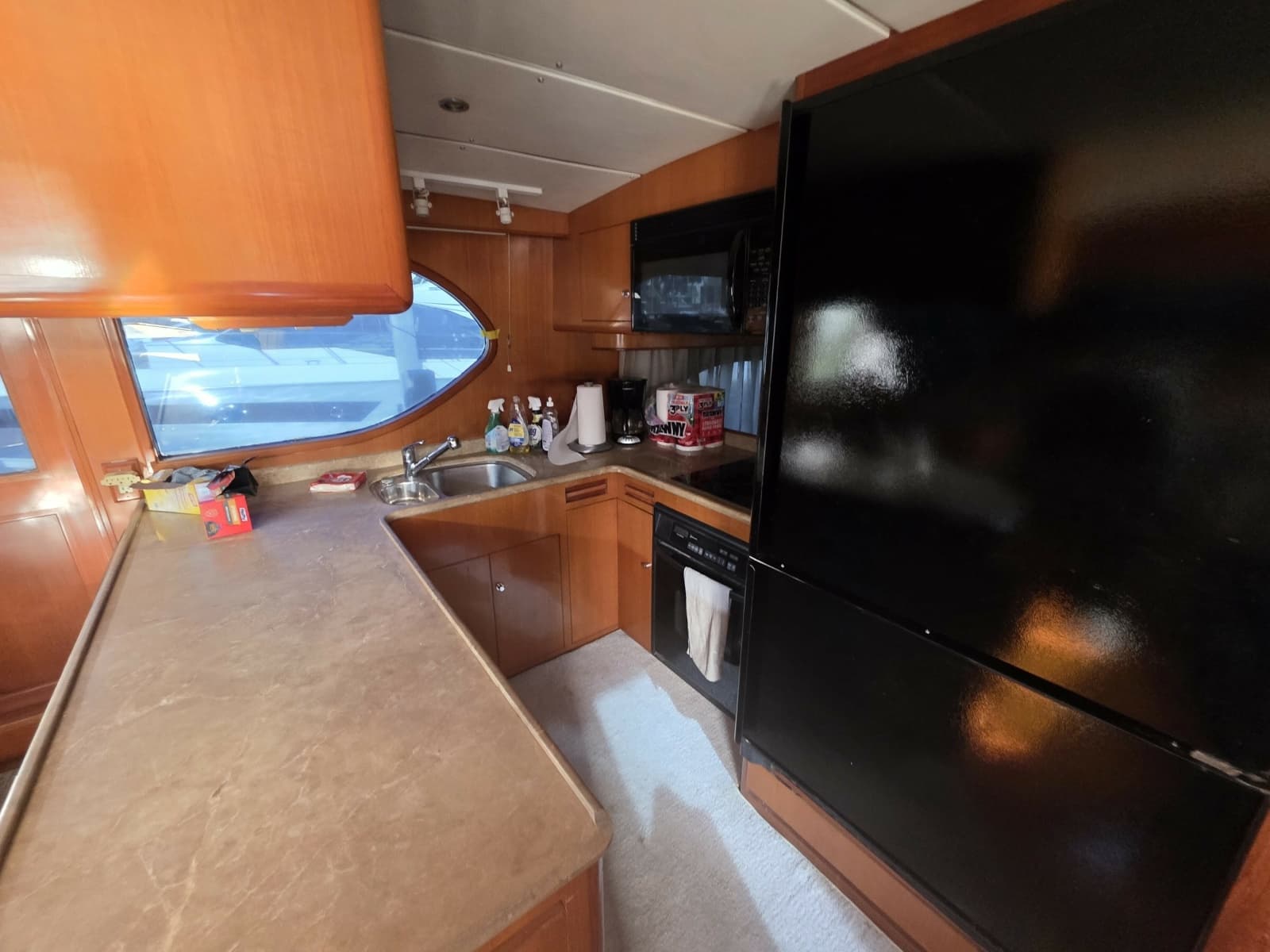2000 Ocean Alexander 60 Trawler