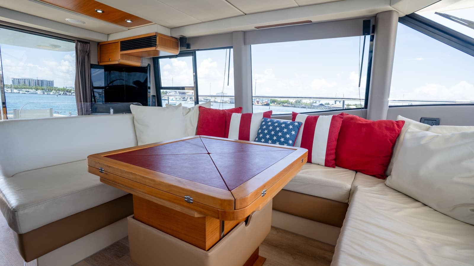 2012 Azimut Magellano 50