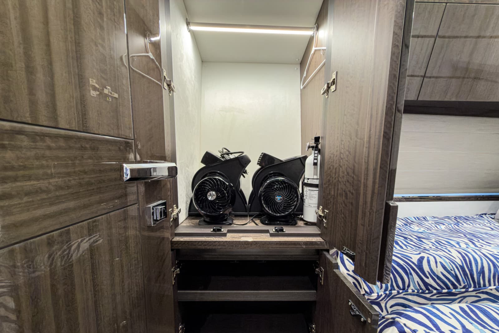 2022 Galeon 550 Fly