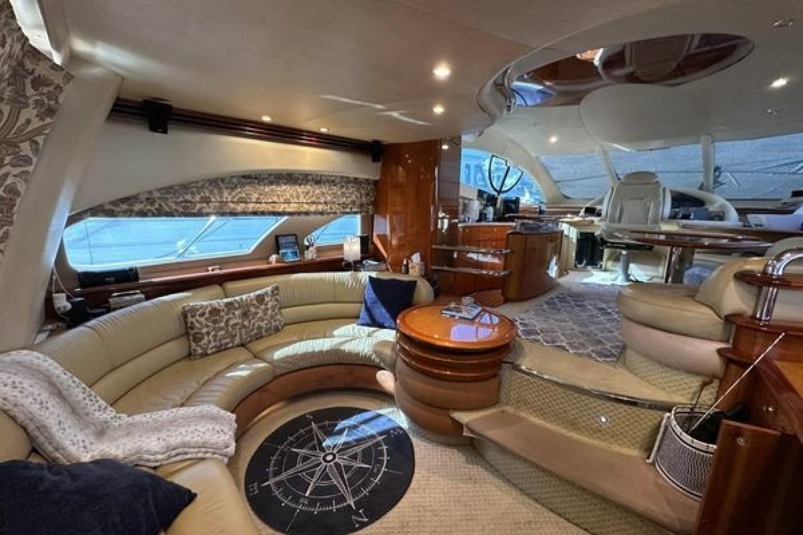 2004 Azimut 55E