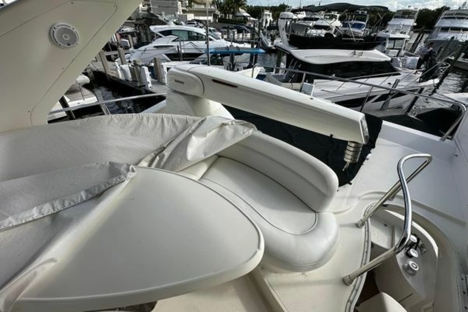 2004 Azimut 55E