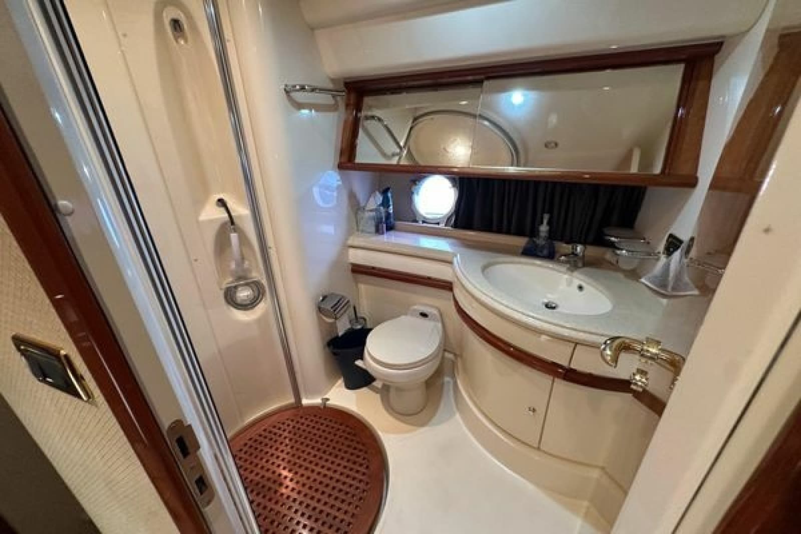 2004 Azimut 55E