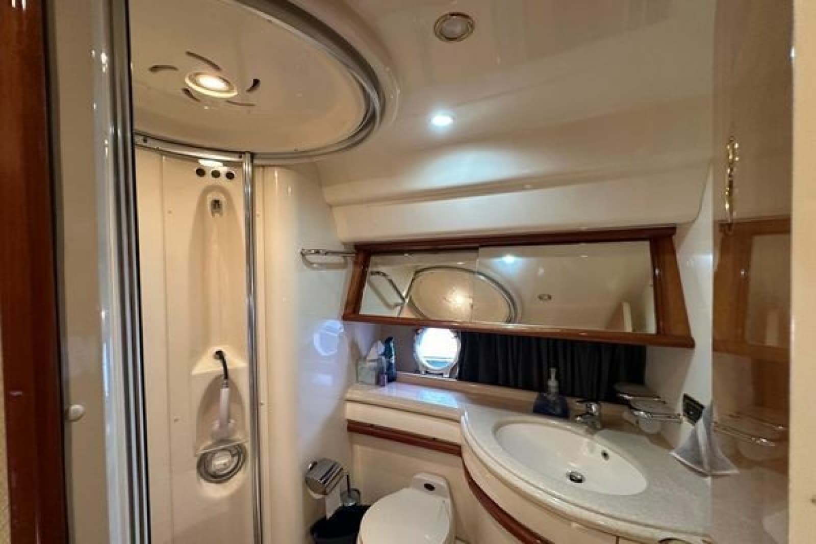 2004 Azimut 55E
