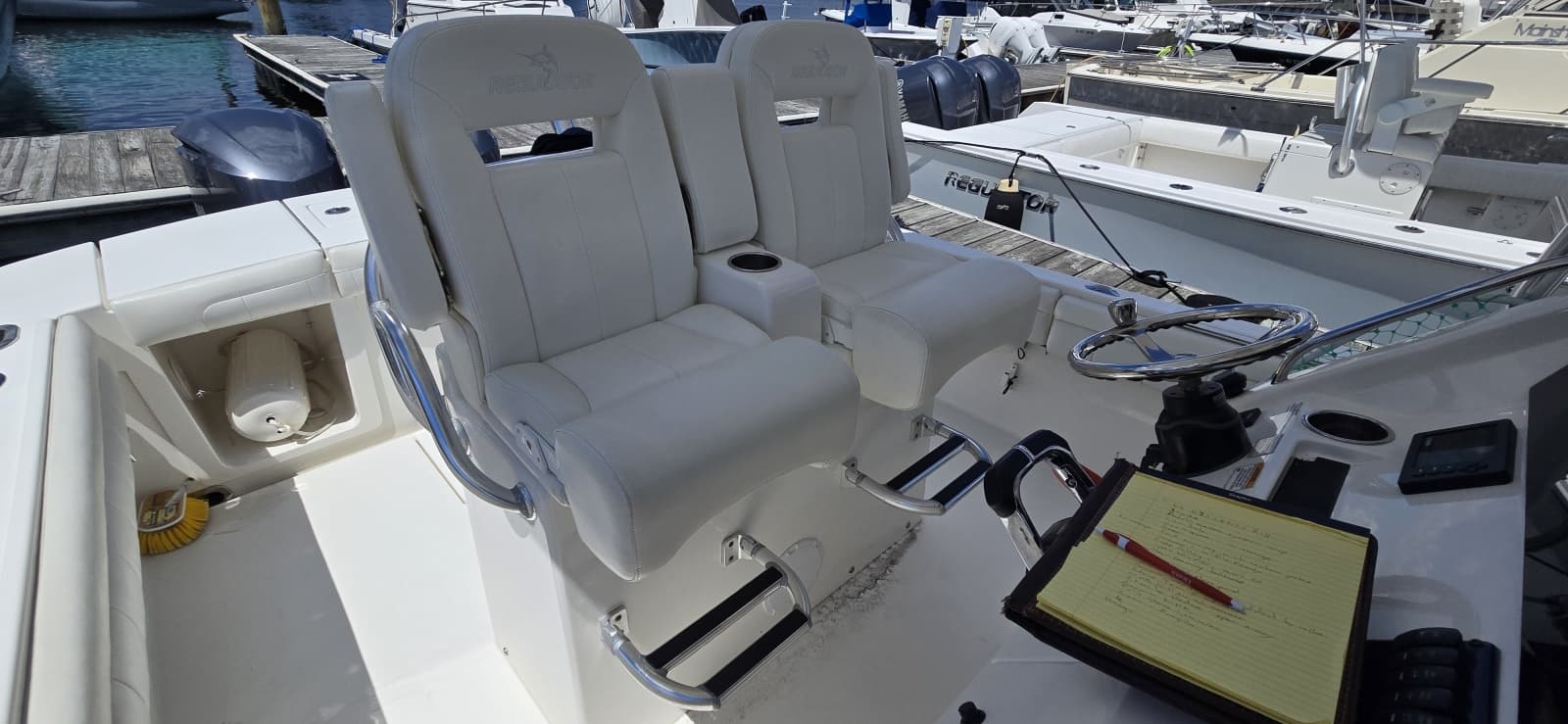 2018 Regulator 28 FS