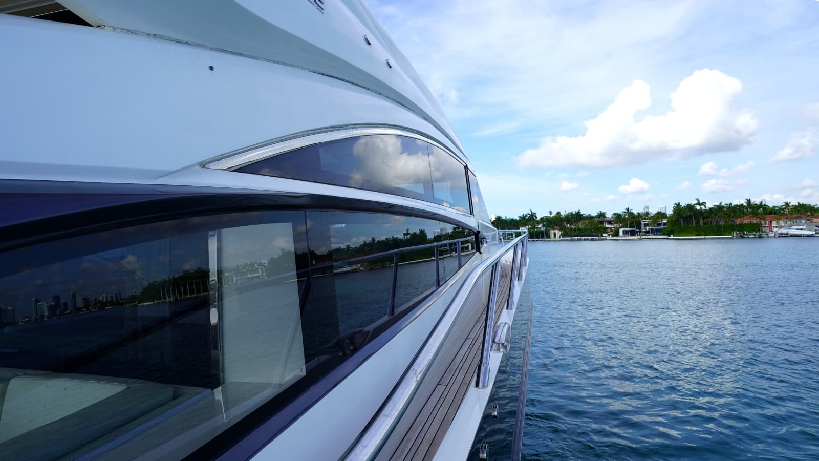 2013 Princess V72