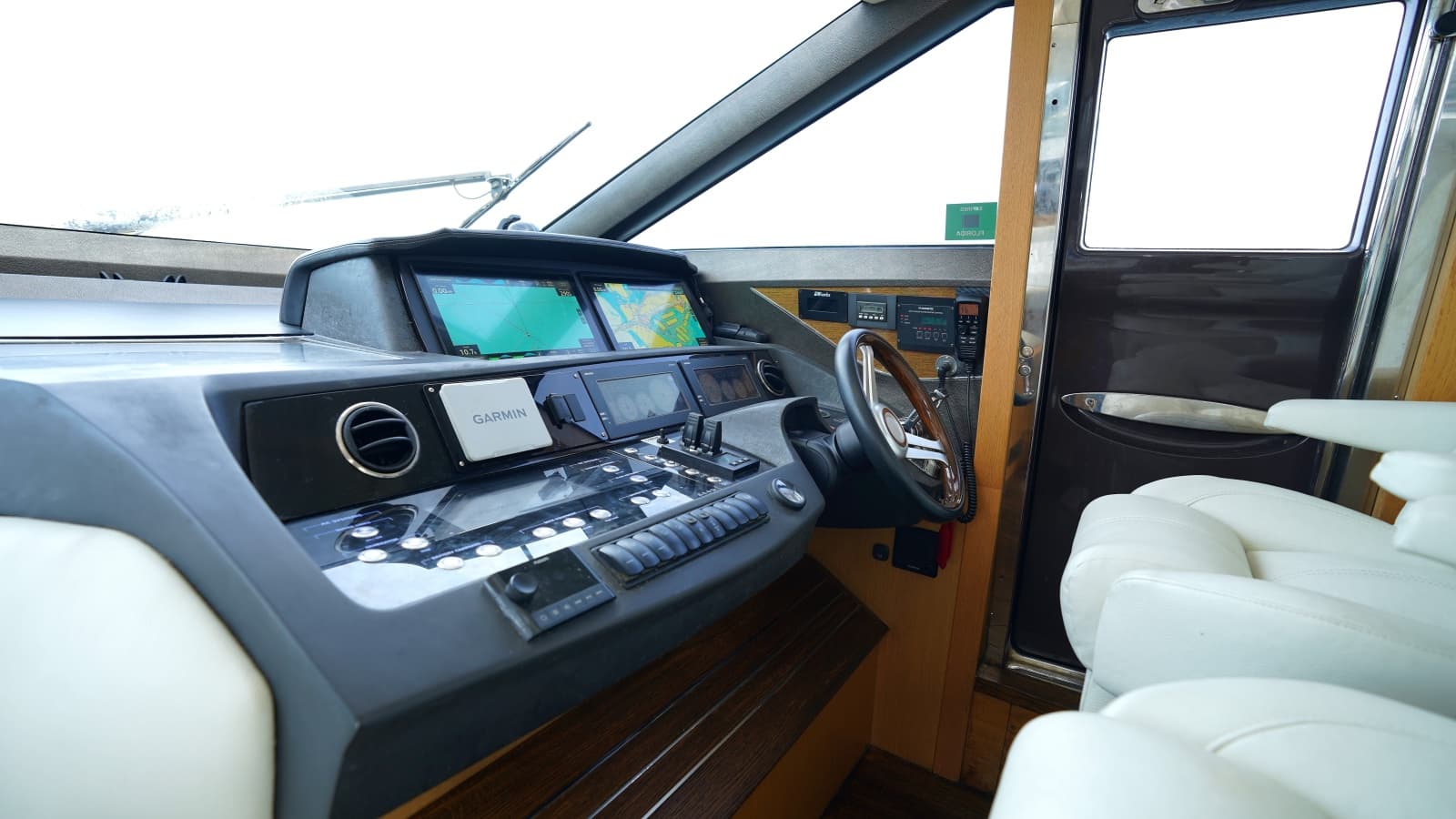 2013 Princess V72