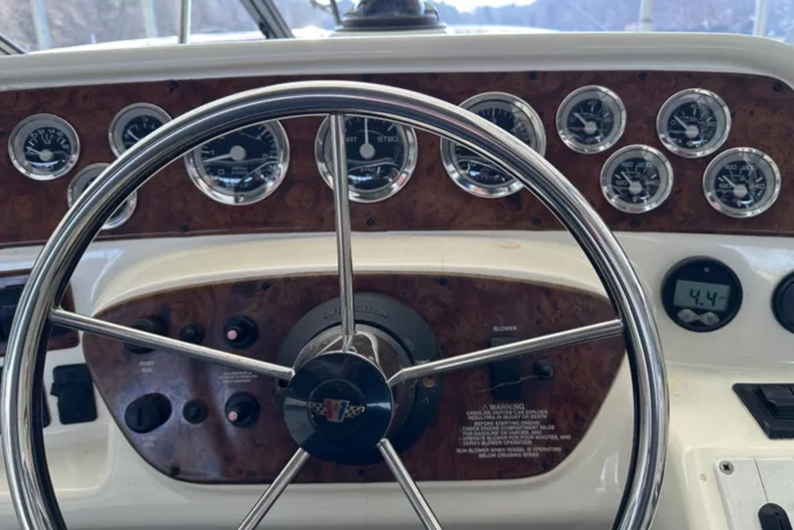 1999 Wellcraft 2800 Martinique