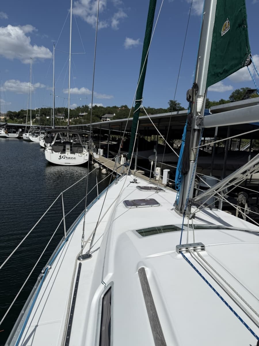 2007 Beneteau 373
