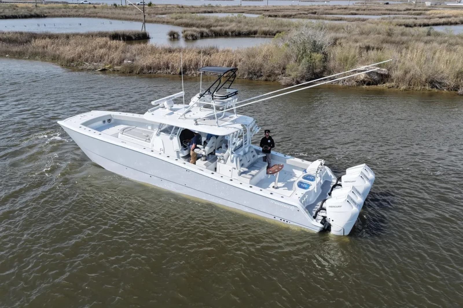 2025 Freeman 42LR