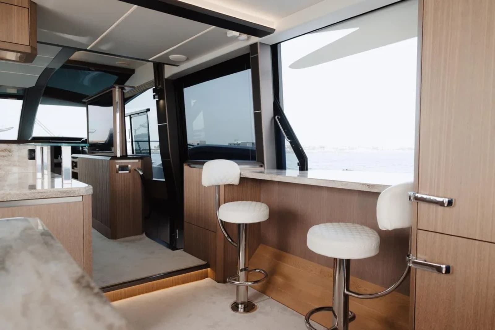 2023 Galeon 