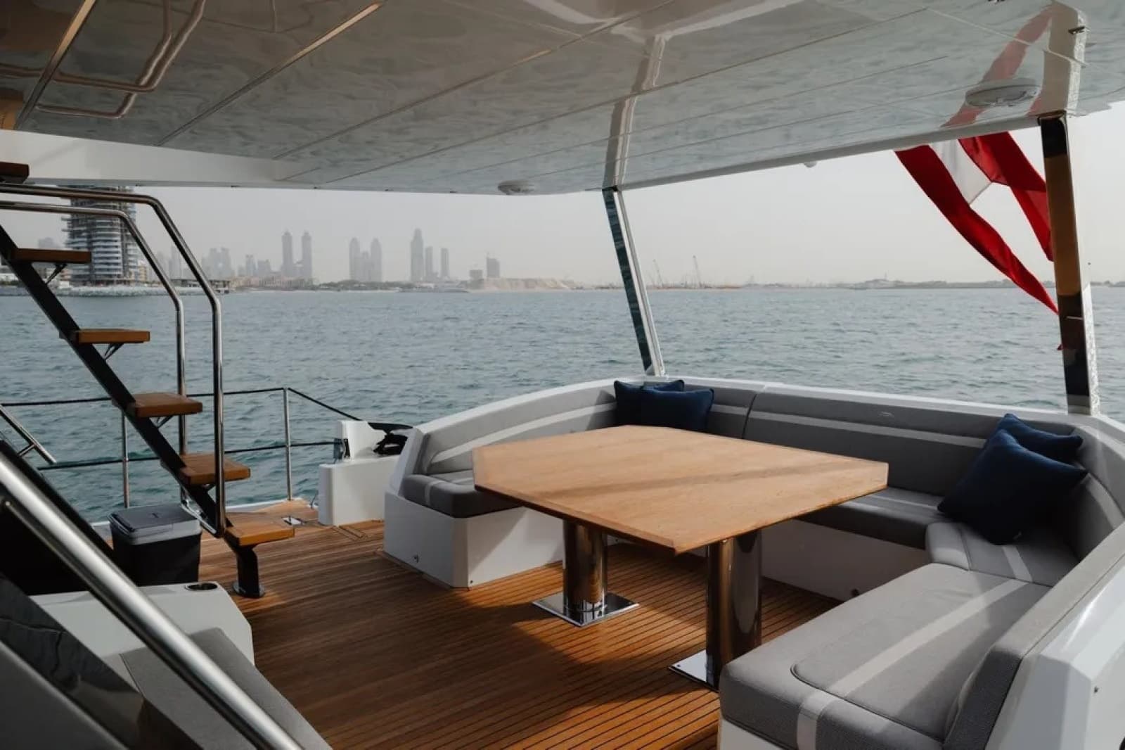 2023 Galeon 
