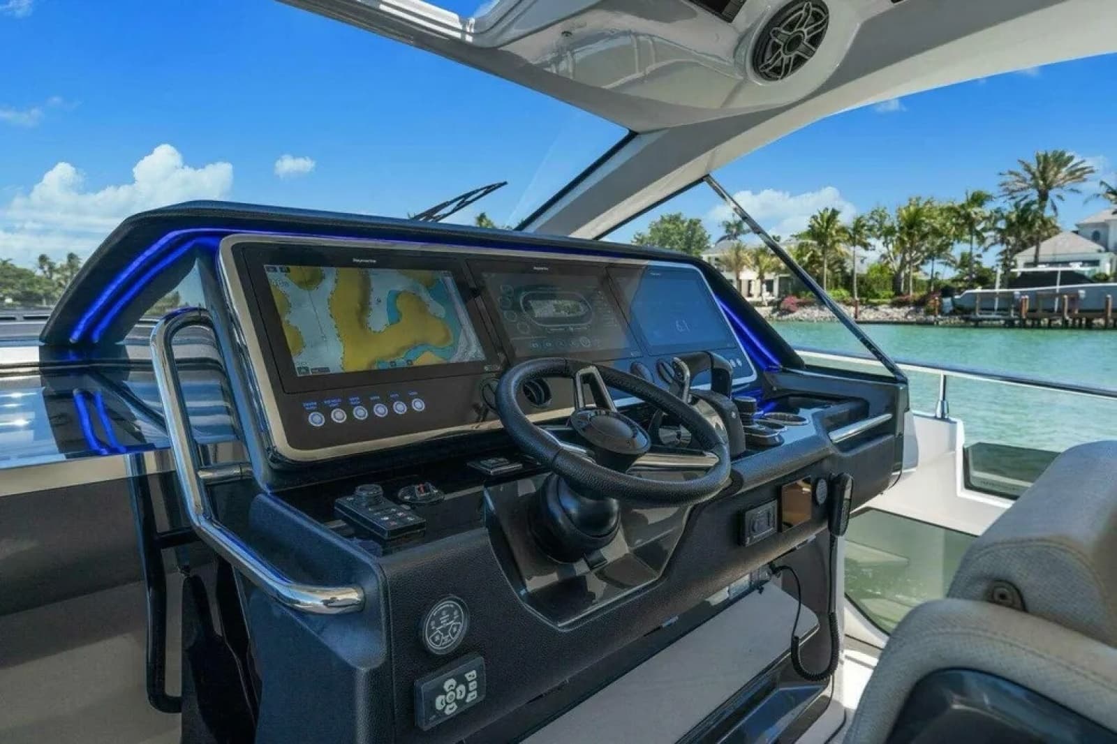 2022 Azimut 