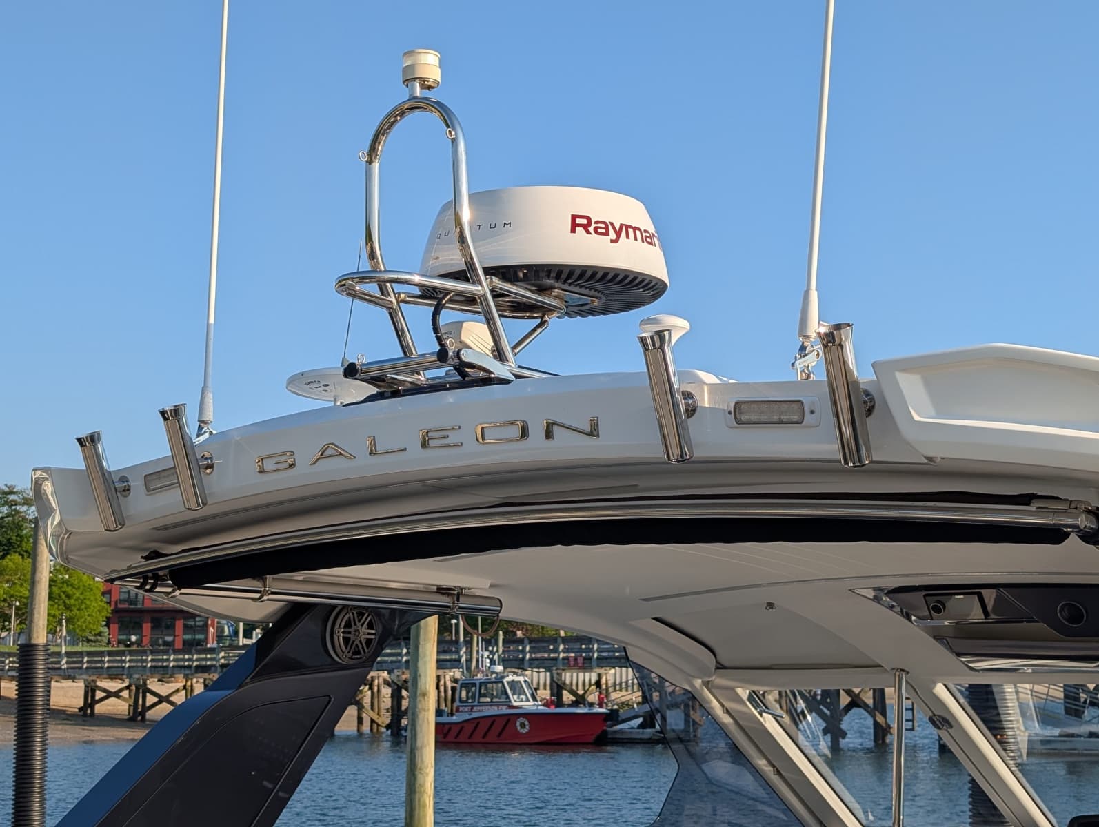 2022 Galeon 