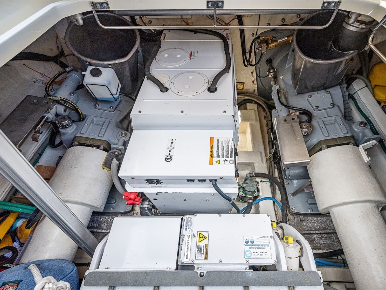 Generator and Seakeeper
