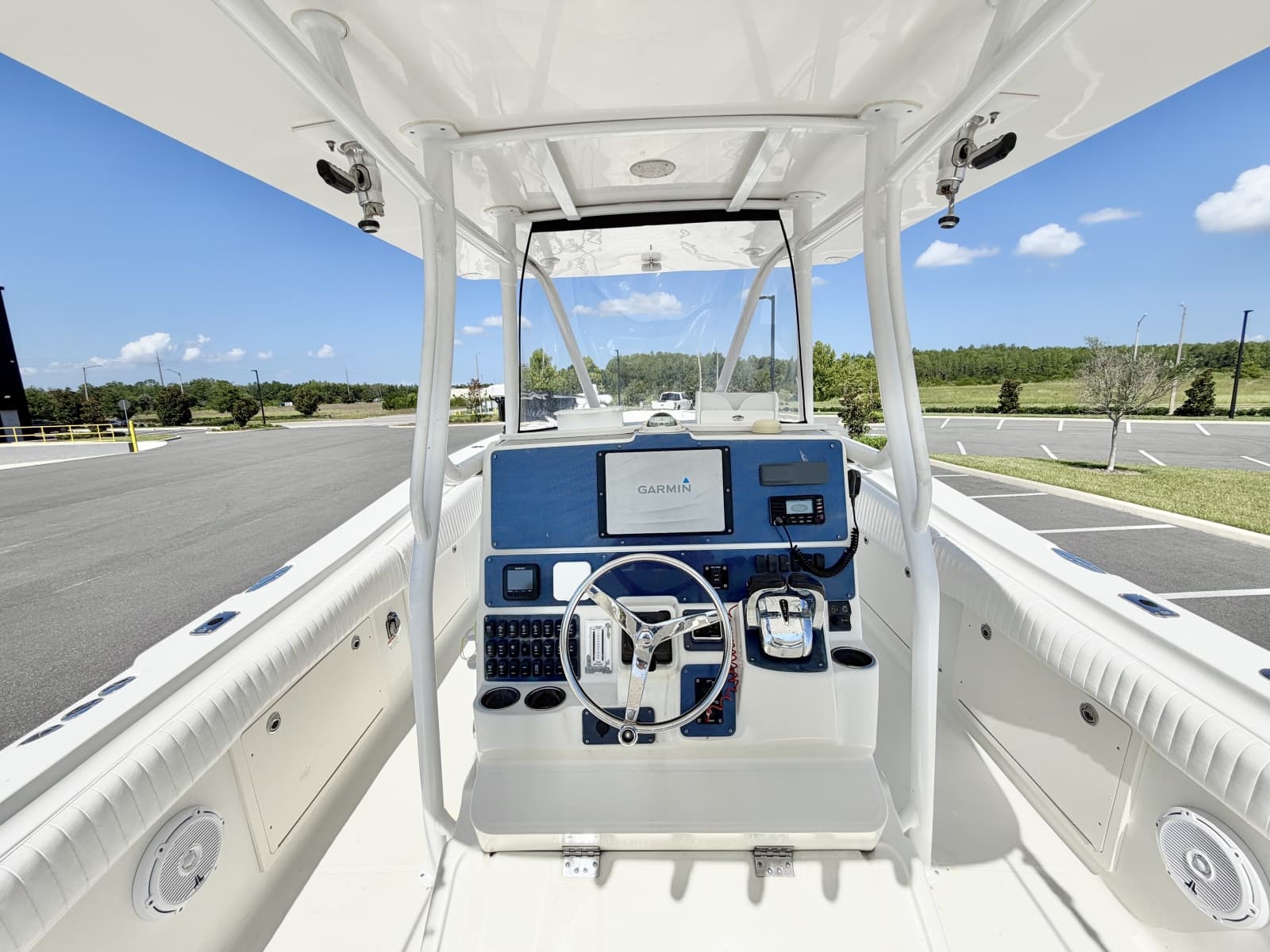 2004 Hydra-Sports 3300 CC