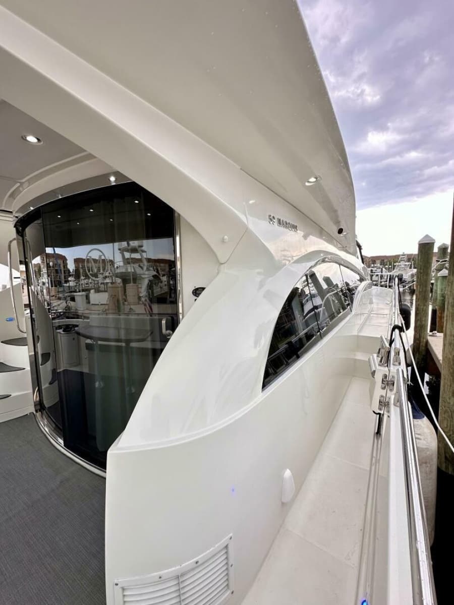 2006 Marquis 59