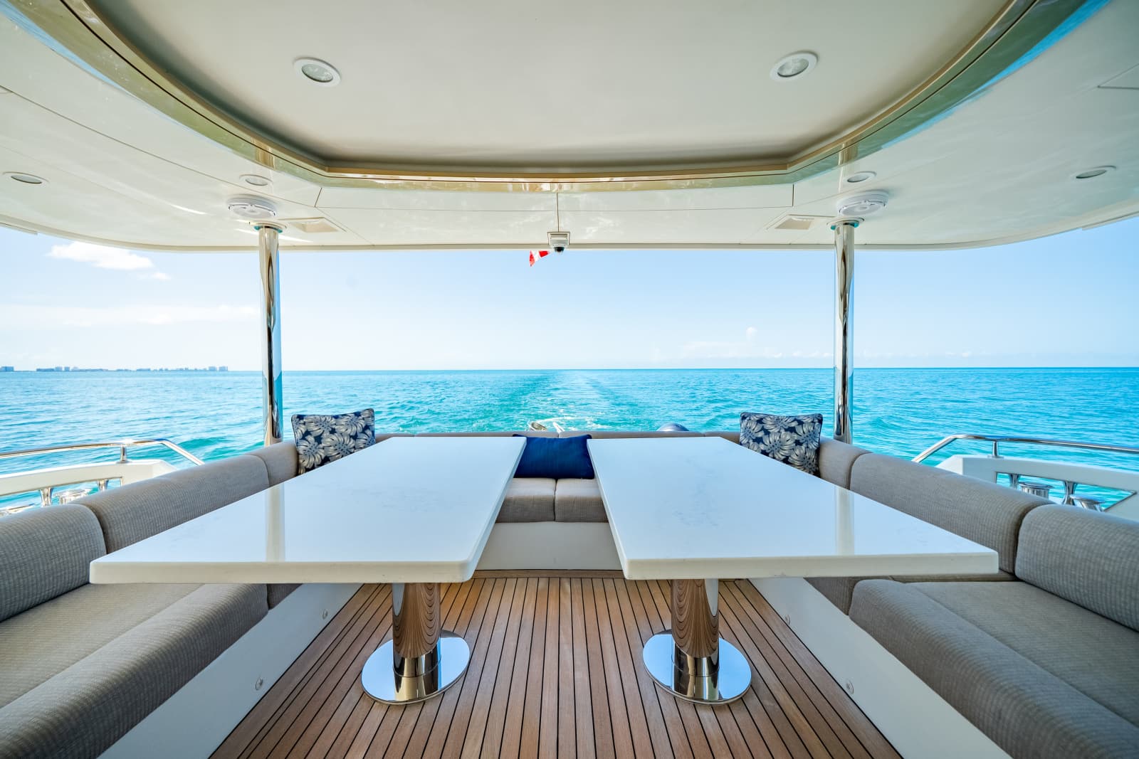 2018 Ocean Alexander 100 MY