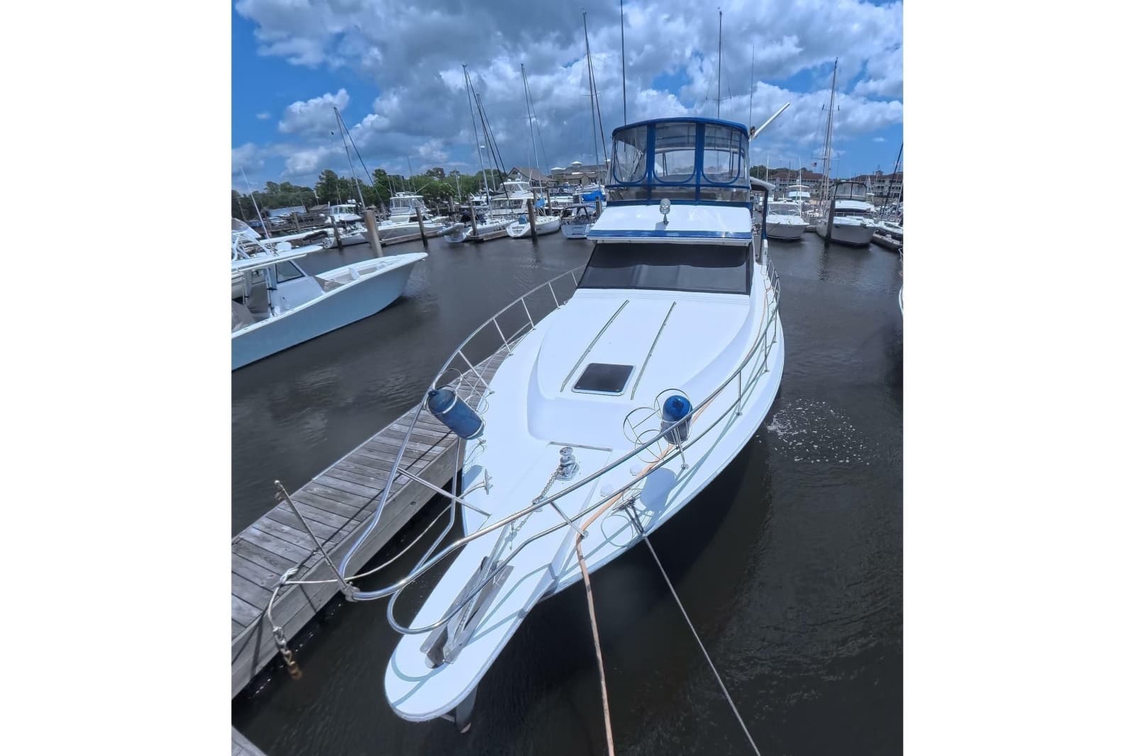 1988 Sea Ray 415 Aft Cabin