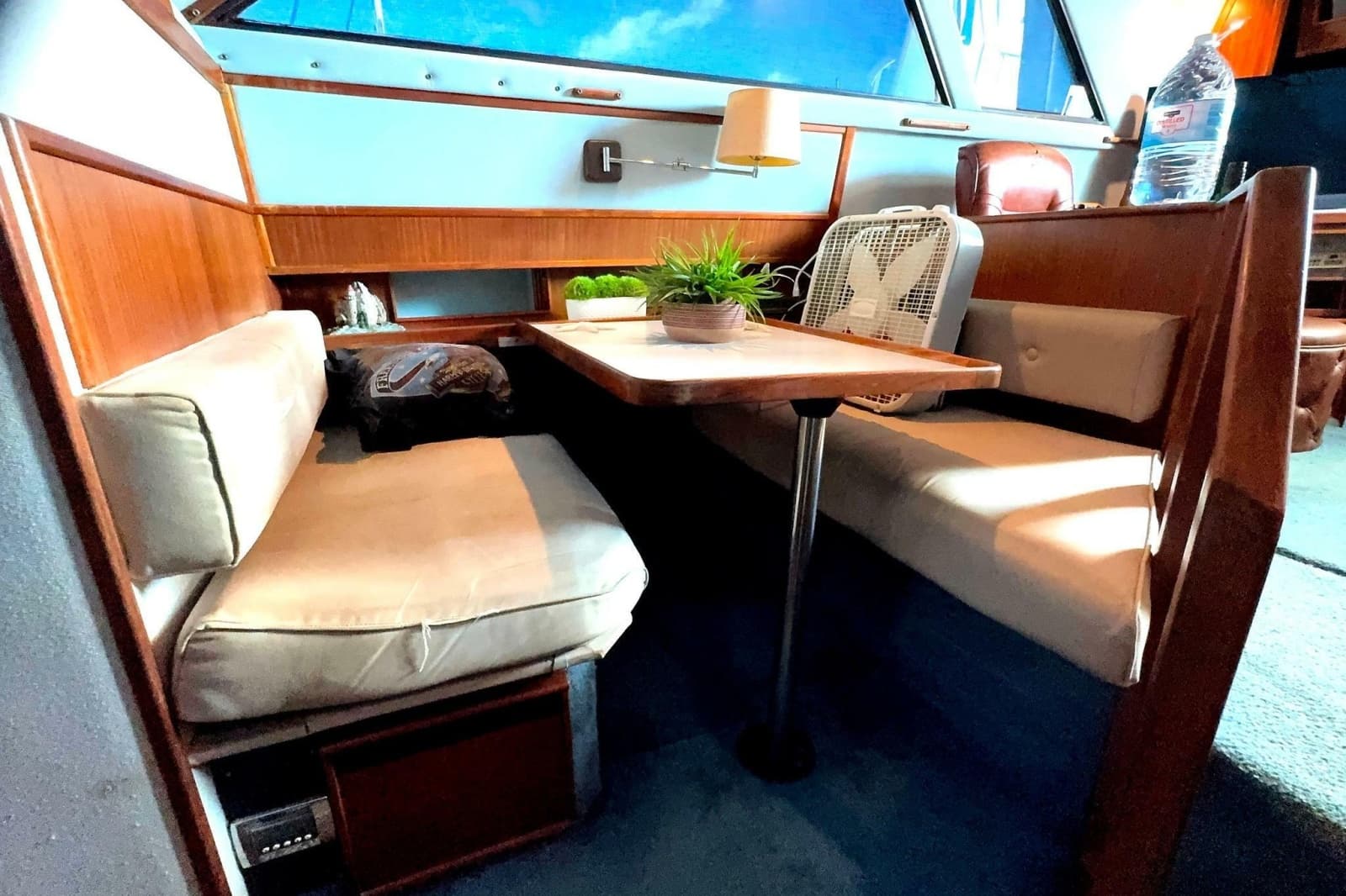 1988 Sea Ray 415 Aft Cabin