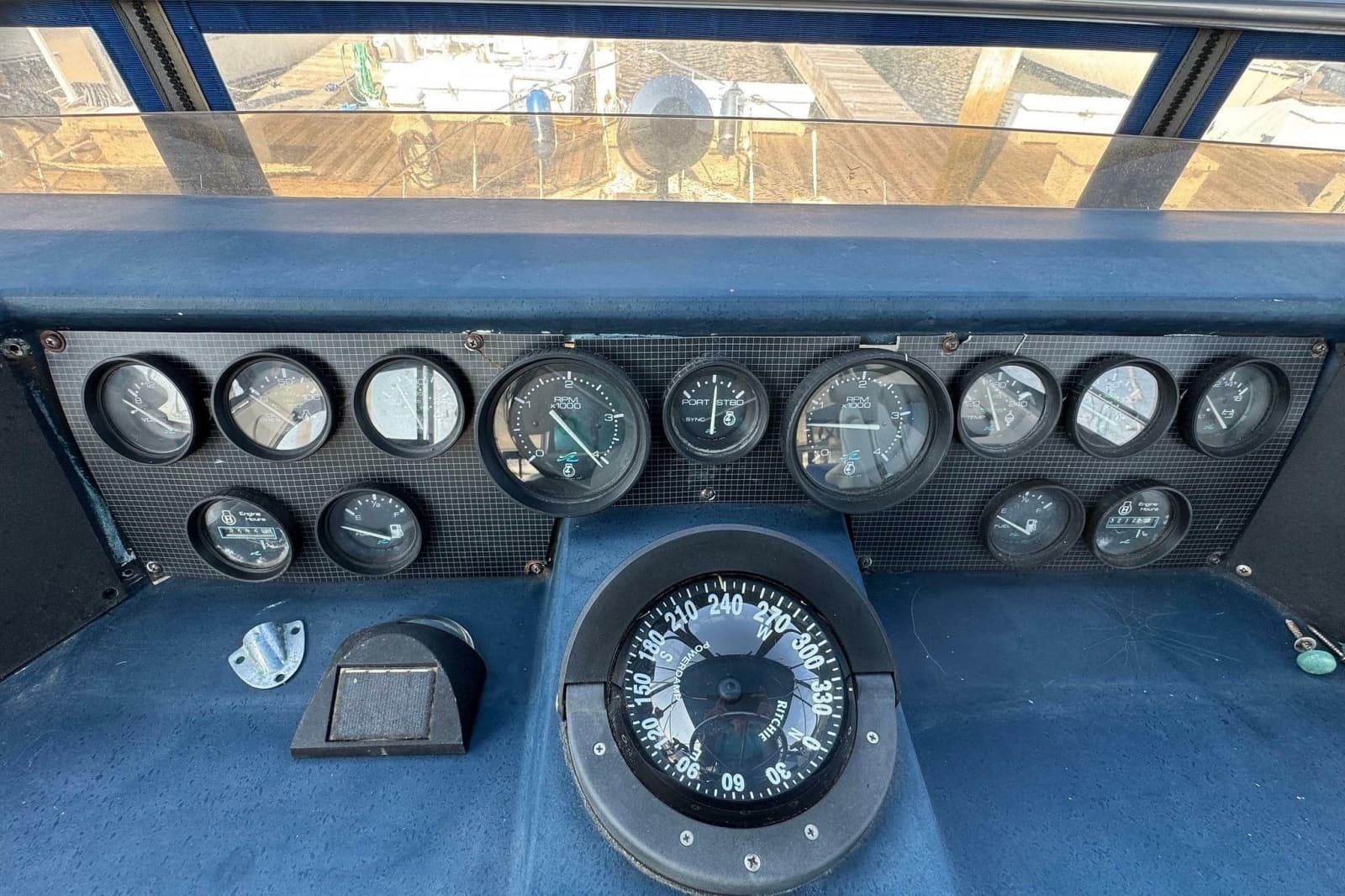 1988 Sea Ray 415 Aft Cabin